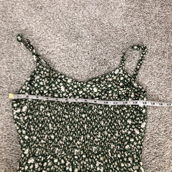 Old Navy green floral Sun dress - Picture 6 of 8
